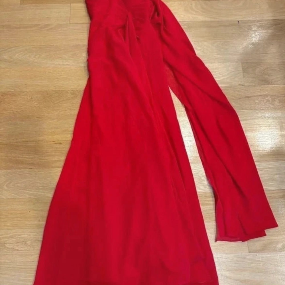Red Women's red strapless prom dress